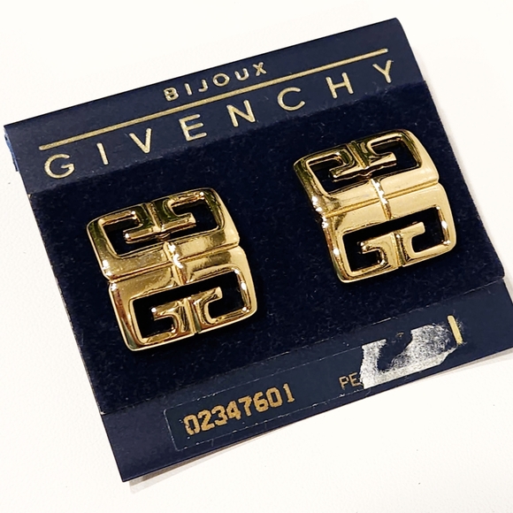 Givenchy Logo Vintage NWT Stud Earrings Gold Tone Chunky 80s Givenchy 4G Logo - Picture 2 of 15
